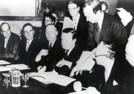Irlanda, Grecia y Espa�a perdonaron la deuda alemana en 1953