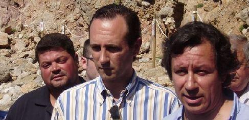 Floriano dice que al PP 'no le preocupa' la denuncia contra Bauza porque está seguro que 'la ley está de su parte'