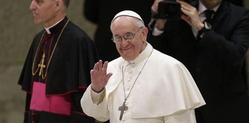 El Papa Francisco llama a 'la reconciliación en una atmósfera de tercera guerra mundial'
