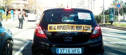 Medio centenar de empresarios de rent a car irán al Parlament este martes por la aprobación de los nuevos impuestos