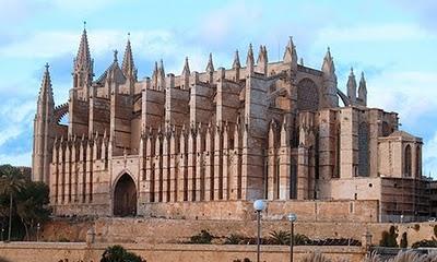 El Ayuntamiento de Palma organiza un itinerario de 'Cases Santes de Ciutat Antiga'