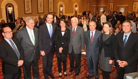 Salom y Bauzá asisten a la presentación del libro 'Pensar en España', de Joan Huguet