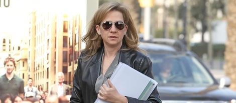 La Infanta Cristina acude a su trabajo en La Caixa al día siguiente de su imputación