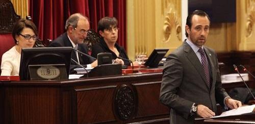 Bauzá anuncia que el Govern está elaborando un Plan de Ocupación que se consensuará con los agentes sociales