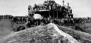 La parroquia de Santa Bàrbara celebra sus 100 años