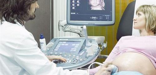 La Seguridad Social destinó 11,2 millones al pago de prestaciones por maternidad y paternidad en Baleares hasta marzo