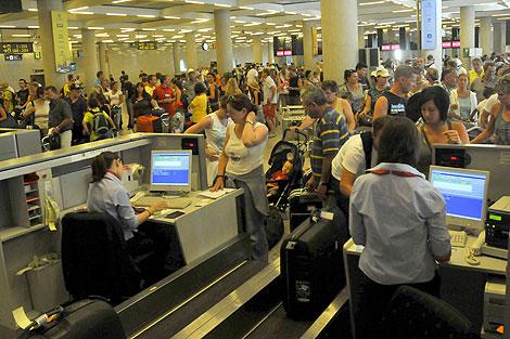 Más de 620.000 pasajeros pasarán por los Aeropuertos de Baleares durante el Puente de Mayo