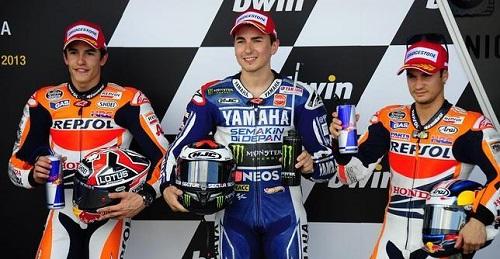 Lorenzo firma la 'pole' por delante de Pedrosa y Márquez