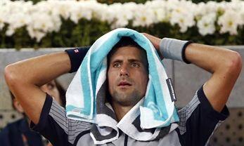 Dimitrov da la campanada echando a Djokovic