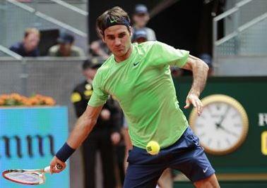 Nishikori despide de Madrid a Federer