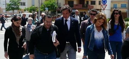 Isern admite que necesitará tiempo para encontrar una solución a la ocupación ilegal de viviendas en s'Indioteria