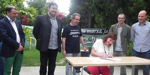 PSIB, MÉS y Esquerra Unida firman el compromiso de terminar el Tren de Llevant