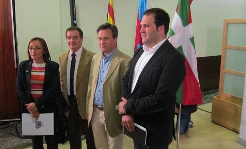 PSM, BNG, ERC, Amaiur y otras cuatro formaciones empiezan a explorar la opción de ir juntos a las europeas de 2014