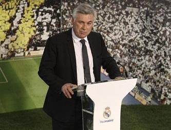 'El club más prestigioso tiene que ganar jugando fútbol espectacular'