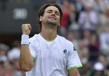 Ferrer apela a su garra y accede a octavos en Wimbledon