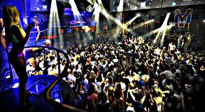 Las discotecas de Ibiza descartan un cierre patronal este verano 