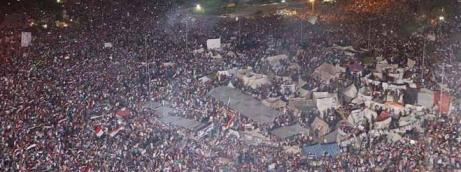 El Ejército egipcio derroca a Mursi y suspende la Constitución