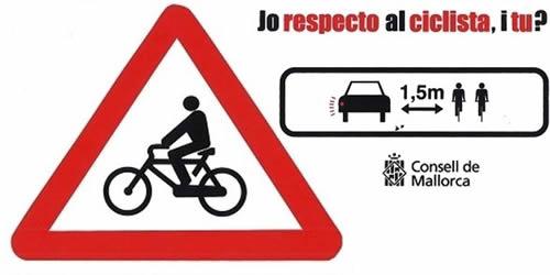 El Consell reparte 15.000 pegatinas para fomentar el respeto a la distancia de seguridad entre vehículos y ciclistas