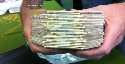  Detenidas 10 personas, dos en Palma y el resto en Málaga, por estafar con tarjetas de crédito en Internet