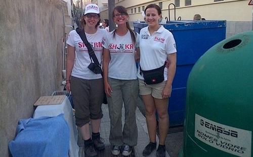 Un total de 14 voluntarios suizos cazan y esterilizan gatos salvajes en Mallorca