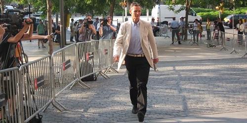 El Duque defiende prohibir la difusión de sus correos para proteger su intimidad