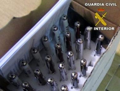 Incautados 6.900 punteros láser en Marratxí en la primera actuación para combatir su uso contra los aviones