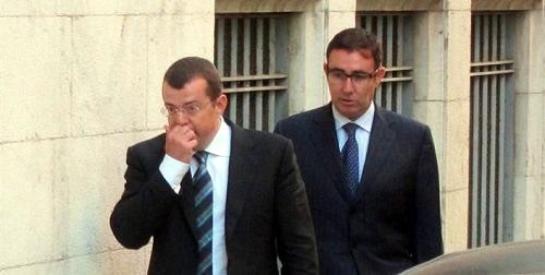 Torres exige disculpas a Montoro por el 'acoso' del que está siendo 'víctima' por parte de Hacienda