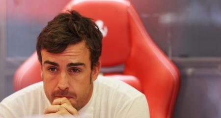 Alonso: 'Hay que pasar a Vettel en la salida'