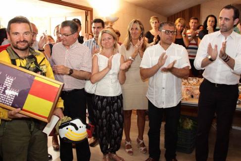 Bauzá entrega una bandera de Baleares a los efectivos desplazados