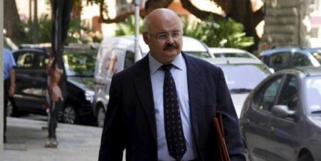 La Audiencia decreta prisión provisional comunicada sin fianza para Cardona por riesgo de fuga