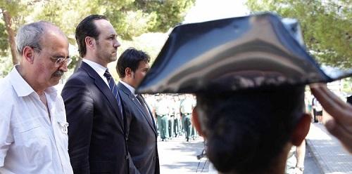 Bauzá participa en los actos de homenaje a Carlos Sáenz de Tejada y Diego Salvà y destaca su 'apoyo' a la Guardia Civil