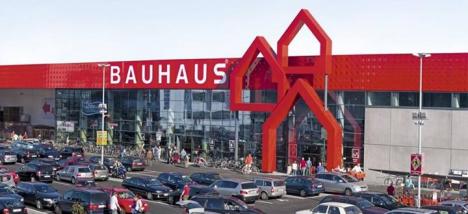 Pimeco y Afedeco denuncian a Bauhaus por incumplir la Ley de comercio al abrir en domingo