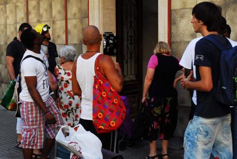 Cort ordena ejecutar las medidas cautelares en el edificio de Francesc Pi i Maragall en los próximos 15 días