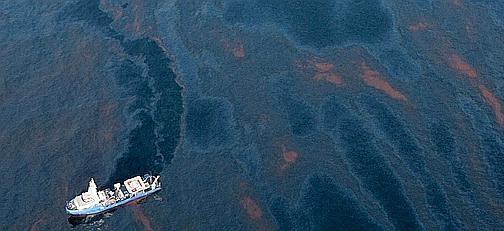
Localizan otra mancha contaminante en la playa de Can Picafort 
