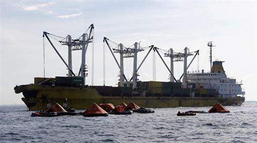 Ya son 34 los muertos por el hundimiento del ferry en Filipinas

