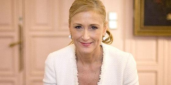 La delegada del Gobierno en Madrid, Cristina Cifuentes, grave por un accidente de moto