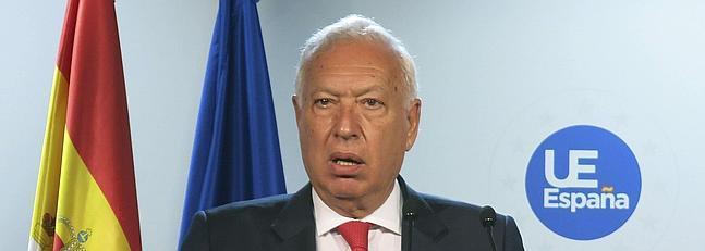 Margallo: Los controles seguirán hasta que se recupere la 'relación de confianza' con Gibraltar