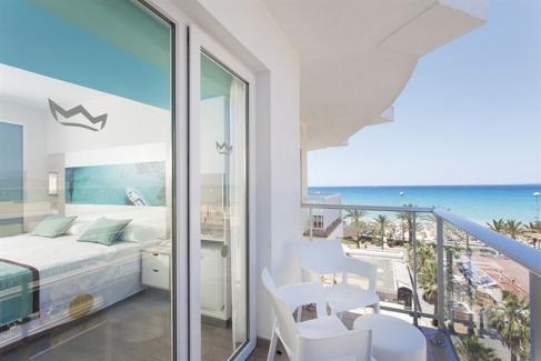 El RIU San Francisco recibe la primera licencia del Plan de Reconversión Integral de la Playa de Palma