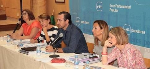 Bauzá afirma que no cree que Castro haya modificado su criterio por 'tomarse un café' con la abogada de Manos Limpias