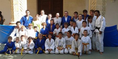 El Dojo Muratore realitza una gran demostració de judo al claustre de Manacor