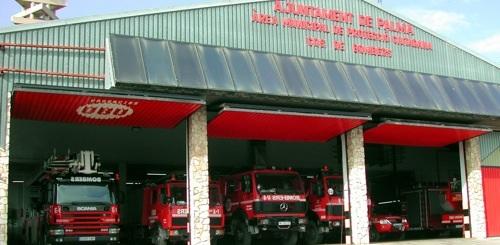 Cort asegura que hay 'presupuesto garantizado' para cubrir todas las plazas de policías locales y bomberos