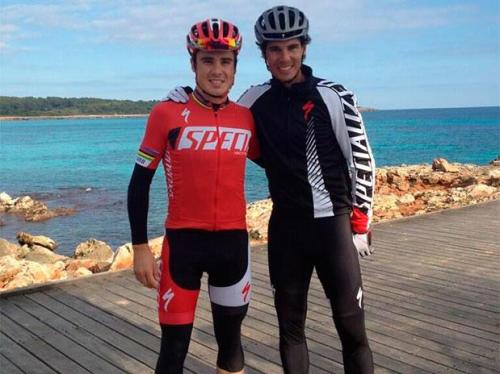 Rafa Nadal se olvida de los polvorones y se pasa al triatlón