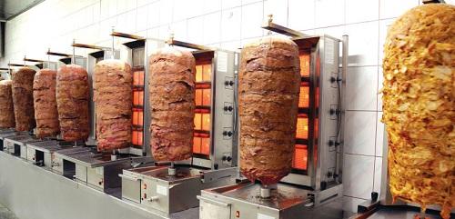 La Guardia Civil interviene 538 kilos de carne para 'kebap' en mal estado