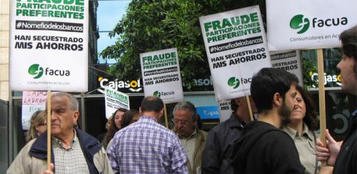 Facua denuncia que más del 90 por ciento de las compañías aéreas obligan a llamar a 901 y 902 para atención al cliente