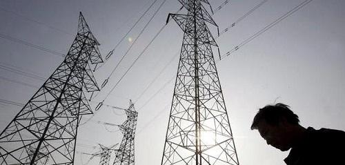 La cuesta de enero de 2014: sube el tren, la luz o el copago farmacéutico y se congelan salarios