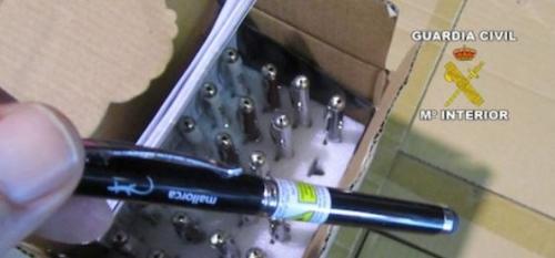 La Dirección General de Salud Pública y Consumo ha intervenido unos 10.000 punteros láser durante 2013