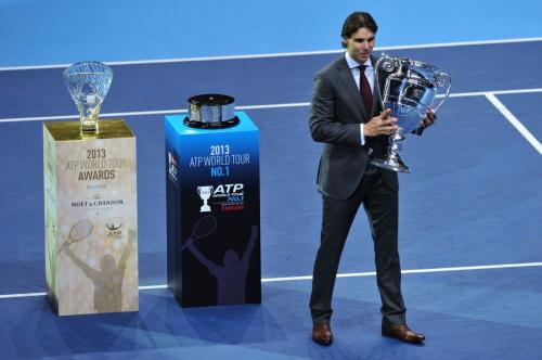 Nadal continúa sólido líder en el ranking de la ATP