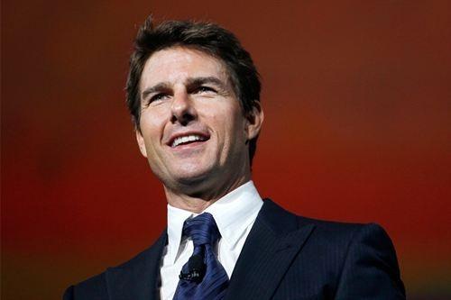 Reclaman a Tom Cruise 1.000 millones de dólares por el guión de Misión Imposible 4
