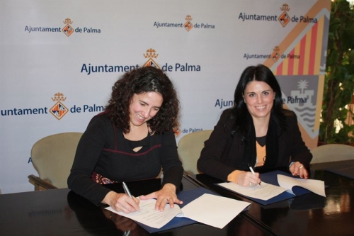 La Fundación Deixalles instalará contenedores para la recogida de ropa en siete Casals de Barri