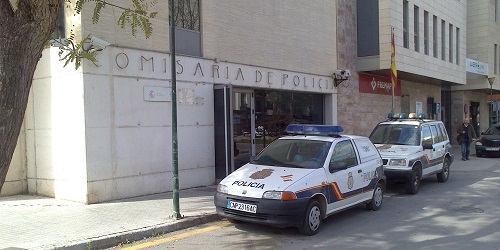https://www.noticiasmallorca.es/imatges/fotosweb/2014/02/21/1395policia-manacor.jpg